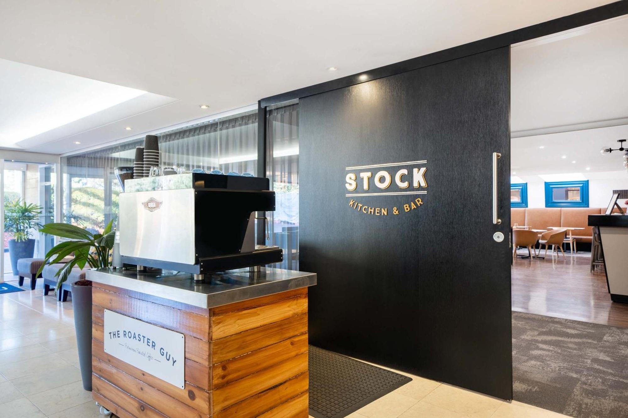 Mantra On Northbourne Aparthotel Canberra Bagian luar foto