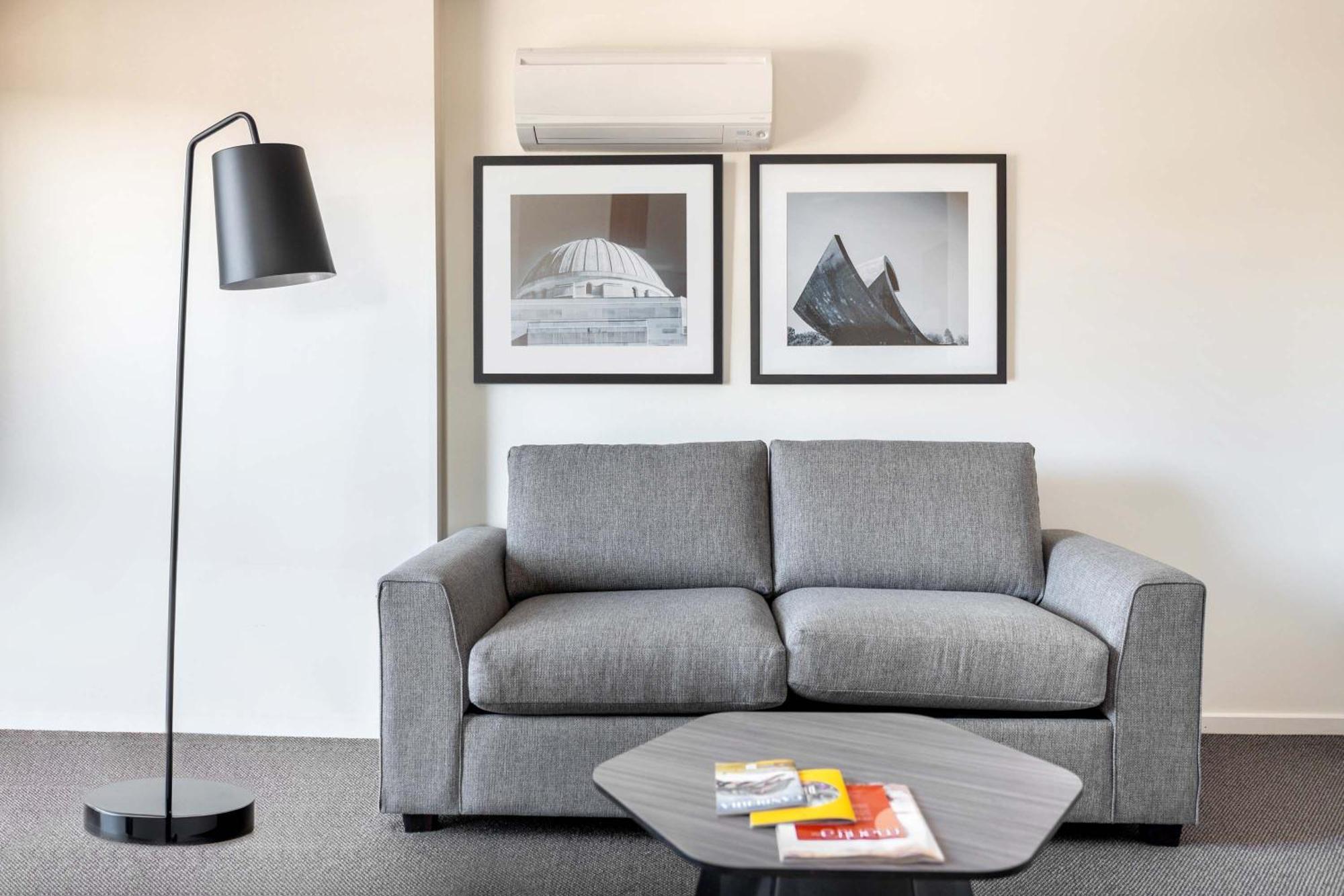 Mantra On Northbourne Aparthotel Canberra Bagian luar foto