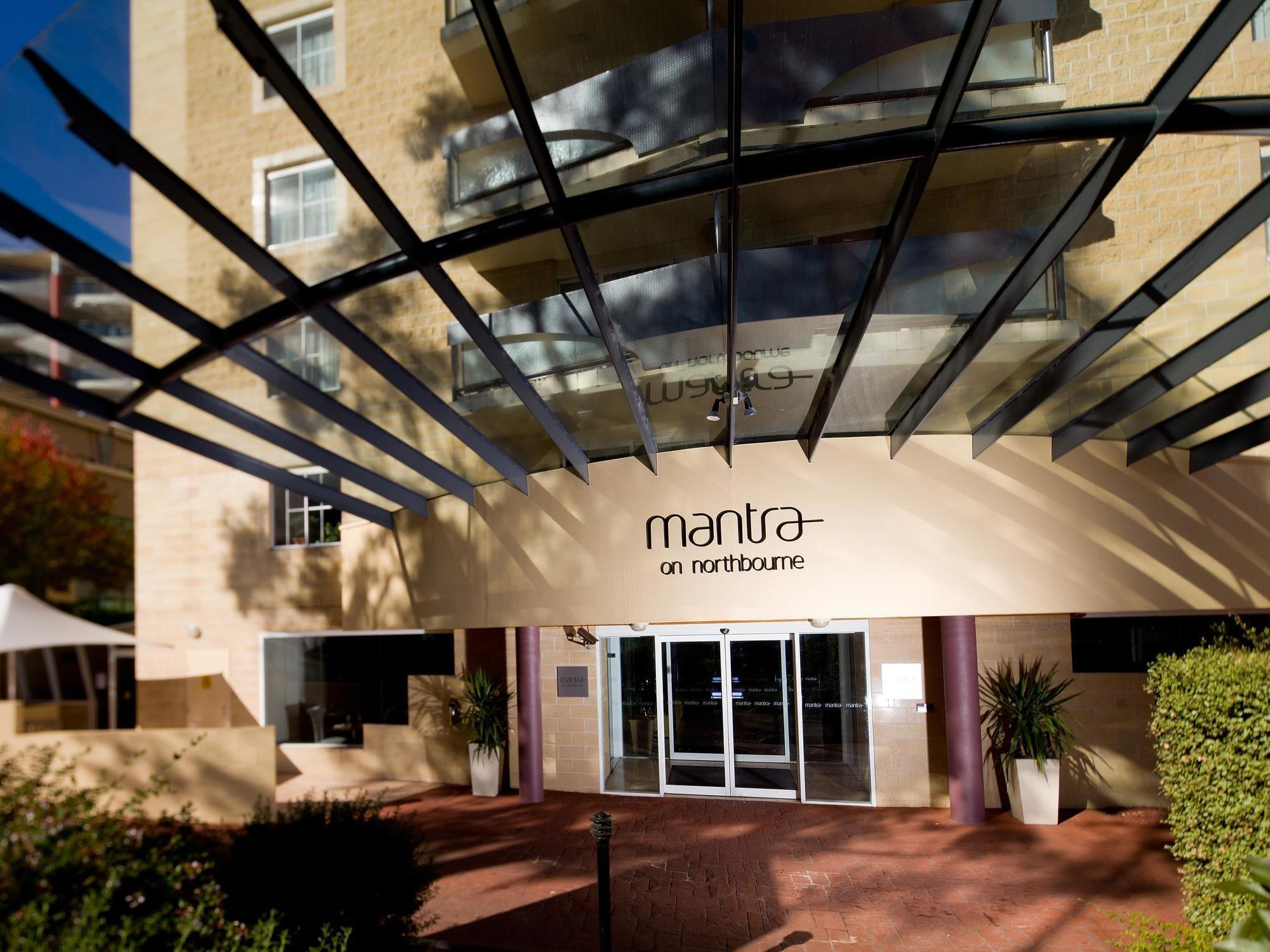 Mantra On Northbourne Aparthotel Canberra Bagian luar foto